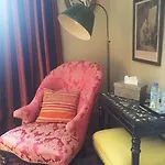 La Maison Rousseau D'hotes ベッド・アンド・ブレックファスト 4*
