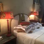 La Maison Rousseau D'hotes Nîmes