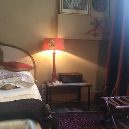 La Maison Rousseau D'hotes Bed & Breakfast