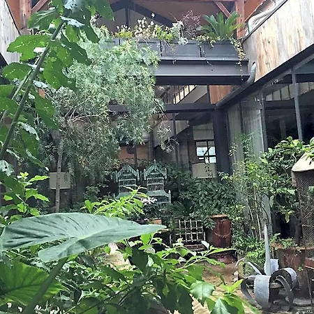 La Maison Rousseau D'hotes Bed & Breakfast 4*
