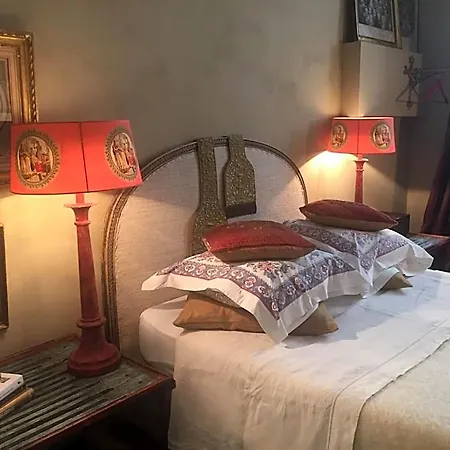 Bed & Breakfast La Maison Rousseau D'hotes Nimes