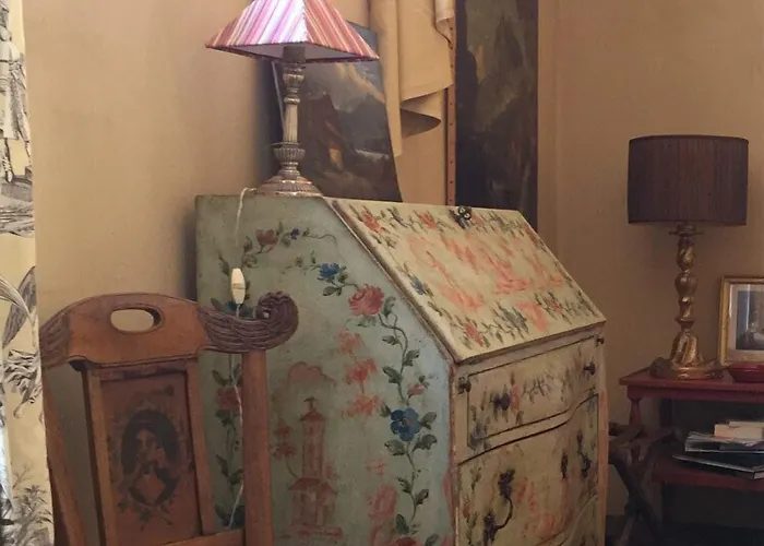 ベッド・アンド・ブレックファスト La Maison Rousseau D'hotes