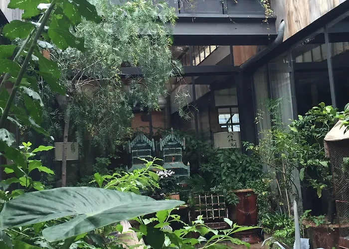 ベッド・アンド・ブレックファスト La Maison Rousseau D'hotes ニーム