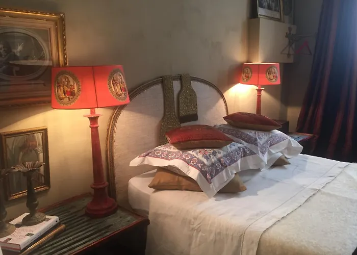 La Maison Rousseau D'hotes 4*